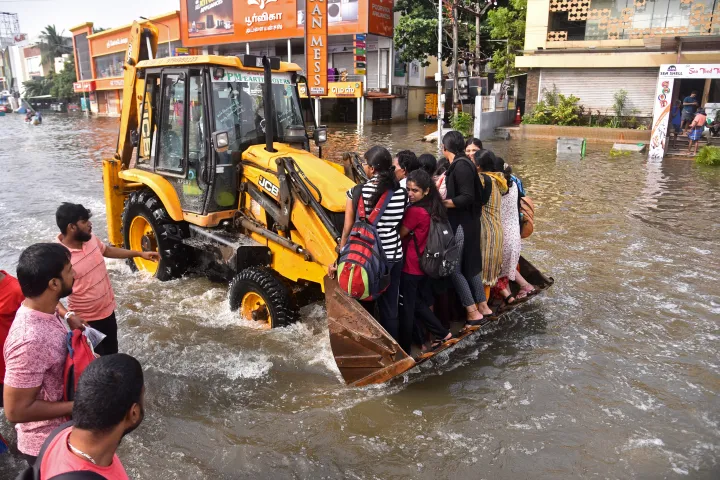 Hundreds Still Stranded, Plants Closed In India's Flood-hit Chennai ...