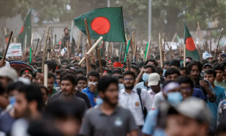 Bangladesh Shuts Schools and Universities after Six Killed in Protests