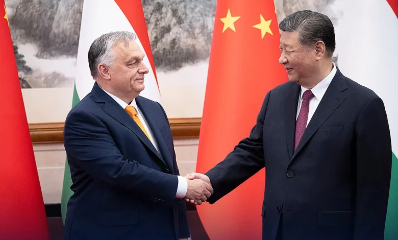 Hungary’s Orban Meets China’s Xi in Mission to End Russia-Ukraine War