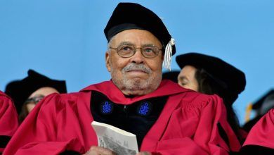 Tributes Paid to Acting 'Giant' James Earl Jones