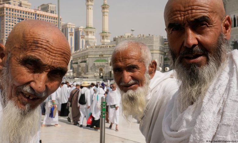 At Least 14 Hajj Pilgrims Die in Intense Heat