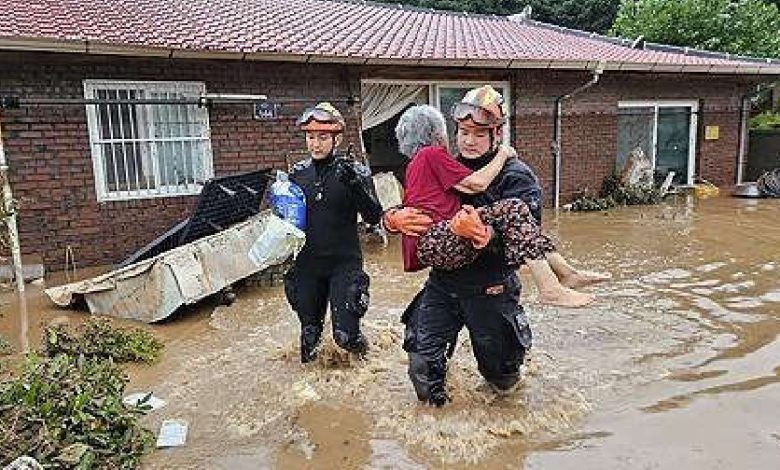 Four killed as Heavy Rains Pound South Korea