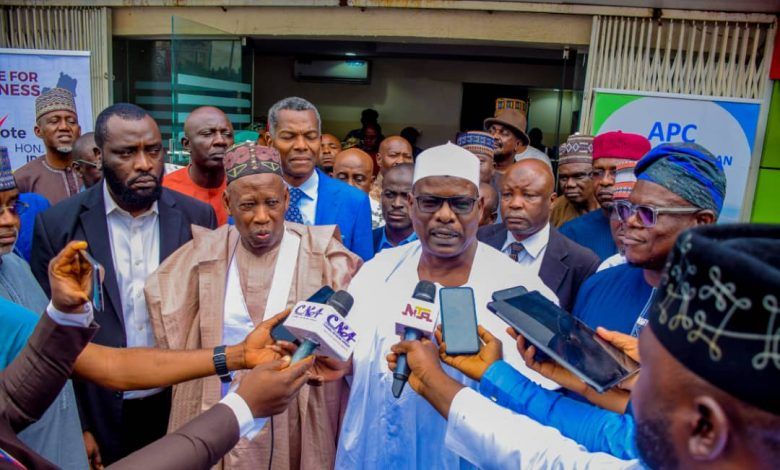 Ndume Meets APC NWC, Apologises for Anti-President Comments