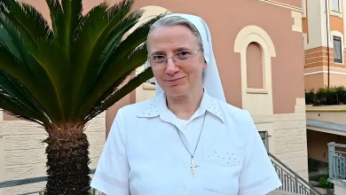 Pope Francis Appoints Italian Nun As First Woman To Lead Major Vatican Office