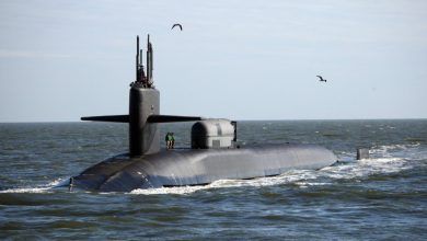 US Orders Submarine to Middle East, Carrier Strike Group to Sail Faster