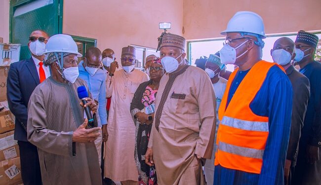 Governor Muhammadu Inuwa Yahaya and Entourage