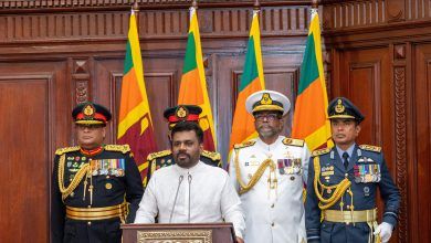 Sri Lanka's newly elected President Anura Kumara Dissanayake addresses a gathering after taking his oath of office at the Presidential Secretariat, in Colombo, Sri Lanka, September 23, 2024.