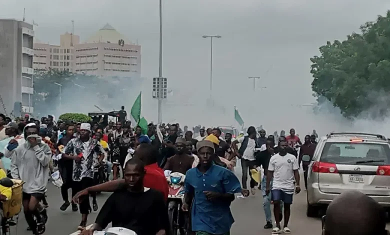 Protesters in Abuja Defy Court Order, March to Eagle Square