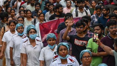 Indian Medics Step up Strike in Protest at Doctor’s Rape and Murder