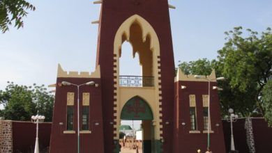 Tension In Kano As Heavily Armed Security Personnel Take Over Emir Sanusi’s Palace