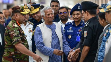 Muhammad Yunus Returns to Bangladesh to Lead Interim Government