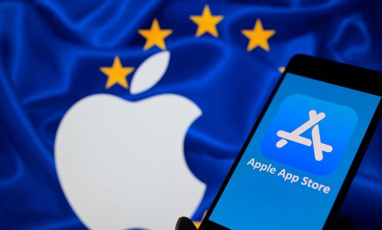 Billion-Pound Lawsuit against Apple over App Store Opens in UK