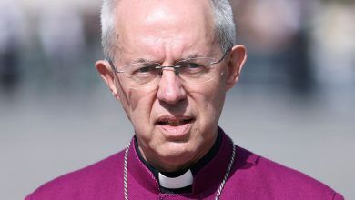 Abuse survivors call for further Church of England resignations