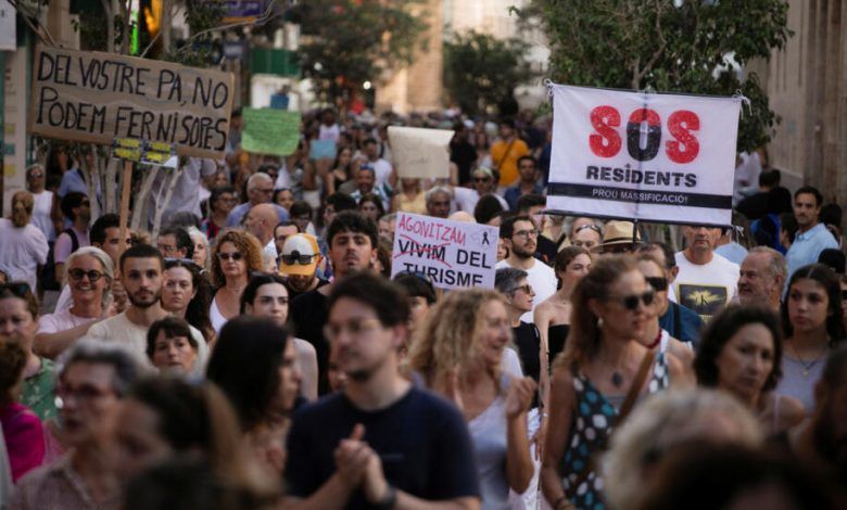 Thousands Protest Over-Tourism in Spain’s Mallorca