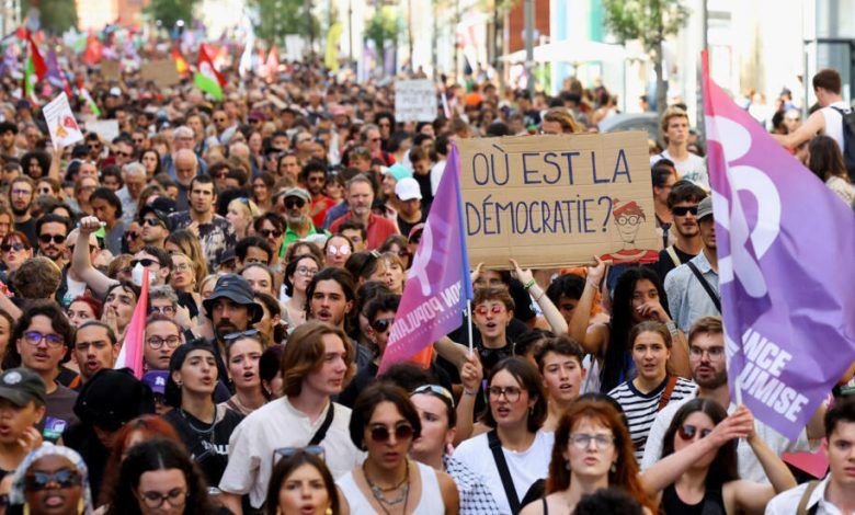 French Left Protests over New Prime Minister Barnier